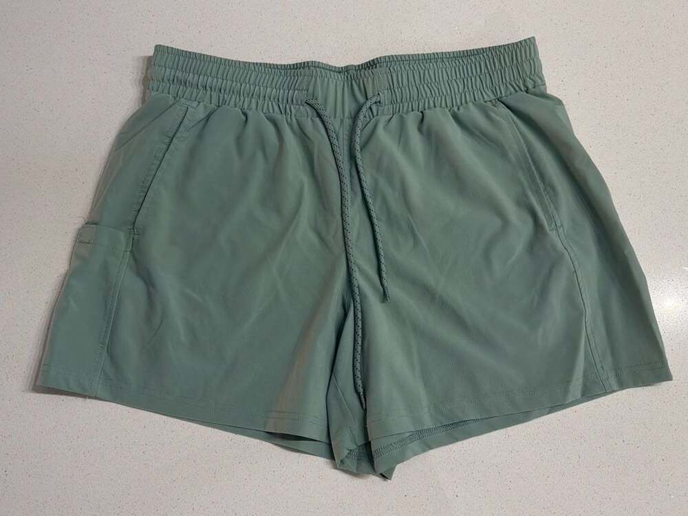 Avalanche Women's Sage Green Lightweight Stretch Walking Hiking Shorts